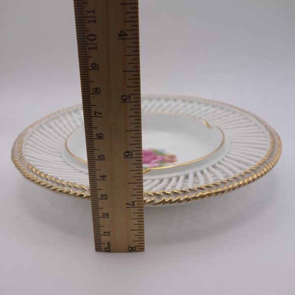 Vintage Japan Ceramic Ash Tray with Gold Trim Waffle Border & Rose Design Center - Picture 4 of 15